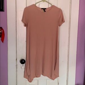 Dusty pink flowy dress